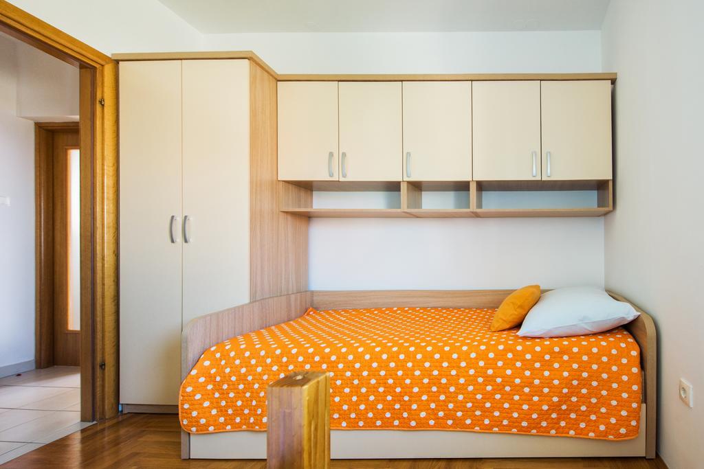 Apartment Dominik Подстрана Экстерьер фото