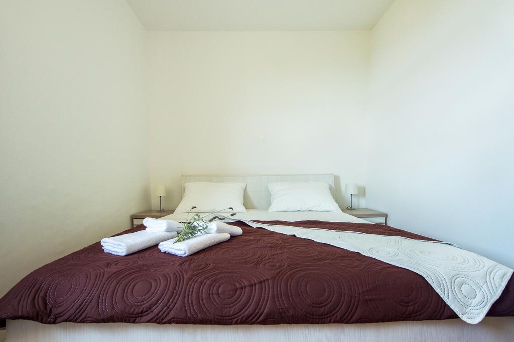 Apartment Dominik Подстрана Экстерьер фото